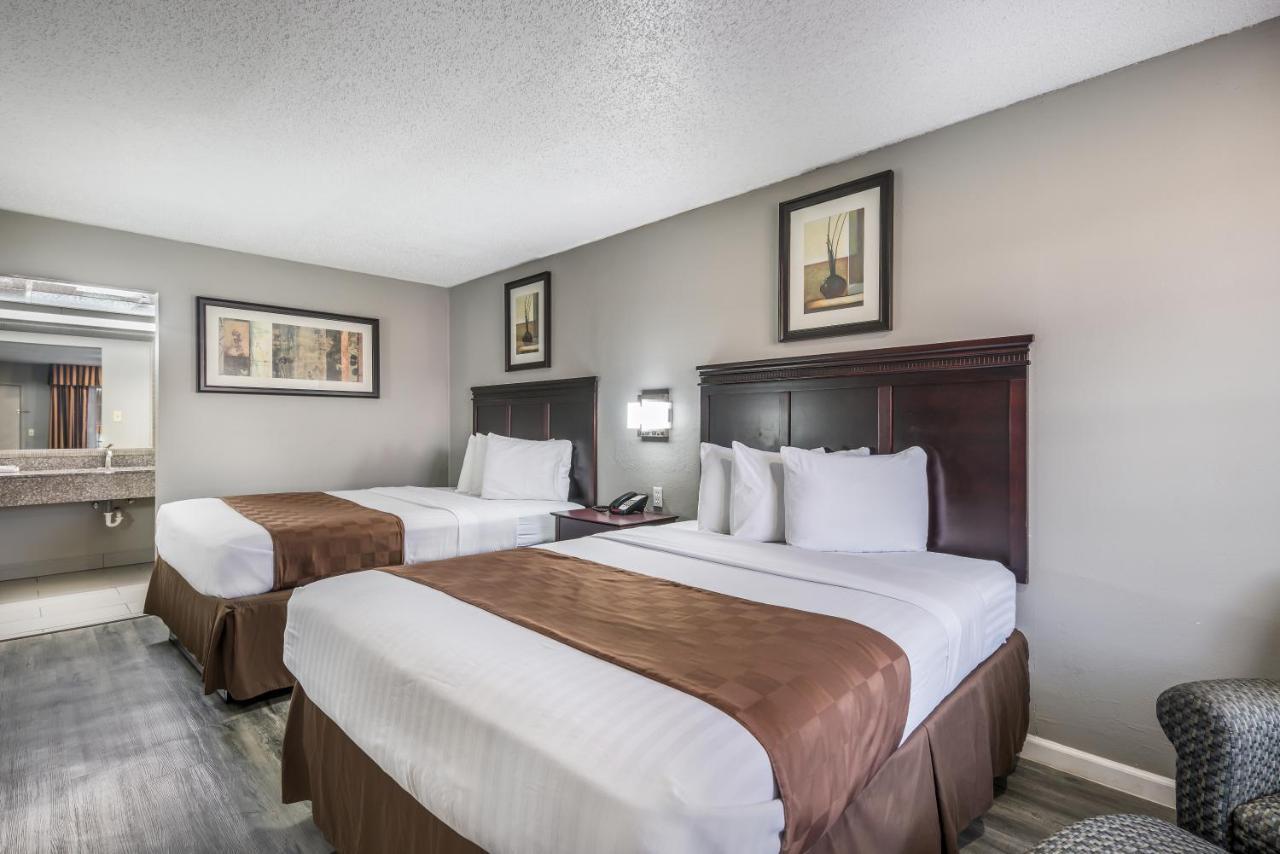 Americas Best Value Inn Arkadelphia Exterior photo