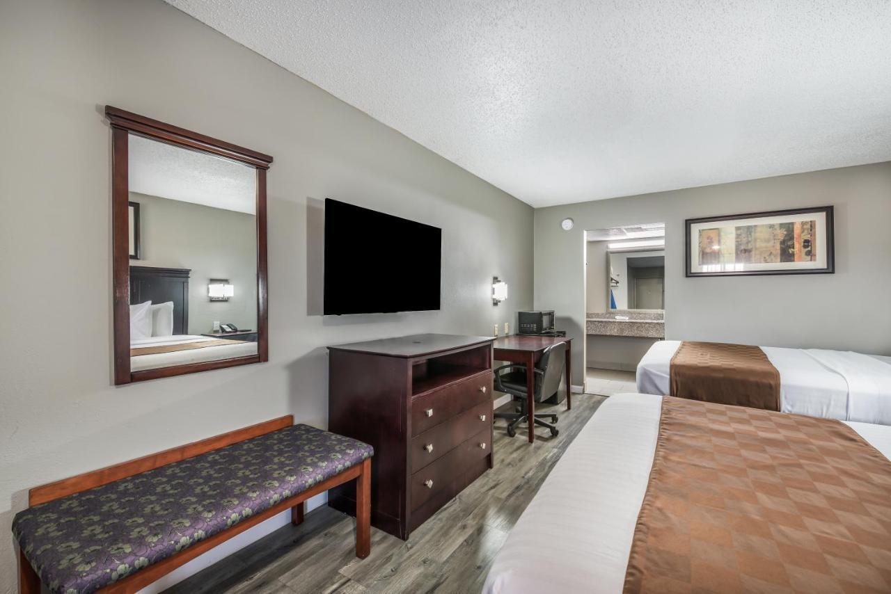 Americas Best Value Inn Arkadelphia Exterior photo